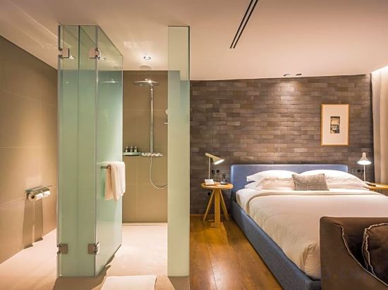 Фото Ad Lib Hotel Bangkok