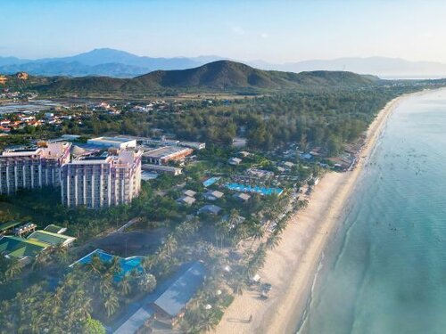 Внешний вид отеля Ttc Van Phong Bay Resort в Фунге Донге Нини Хое, фото 4