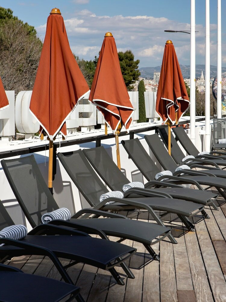 Фото New Hotel of Marseille 