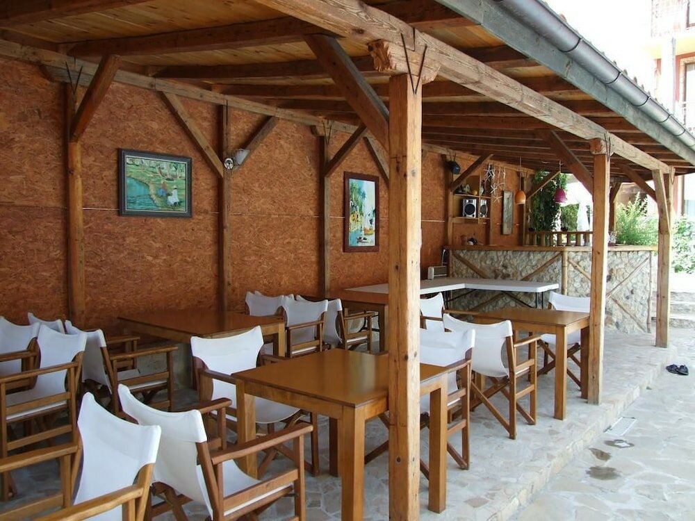 Фото Family hotel Tropicana