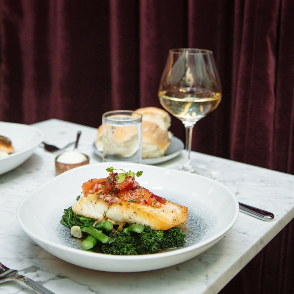 Фото Merrion Row Hotel and Public House