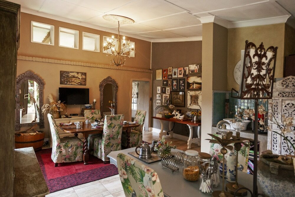 Фото Town and Country Guest House