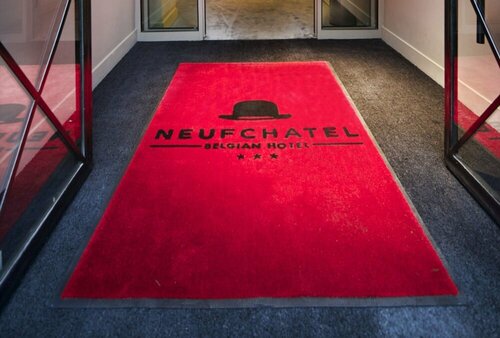 Внешний вид отеля Neufchatel Belgian Hotel в Сен-Жиле, фото 5