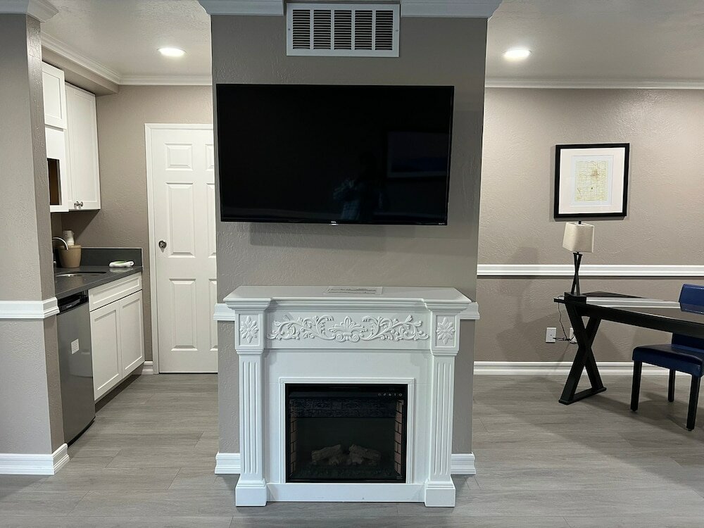 Фото Lamp Liter Inn