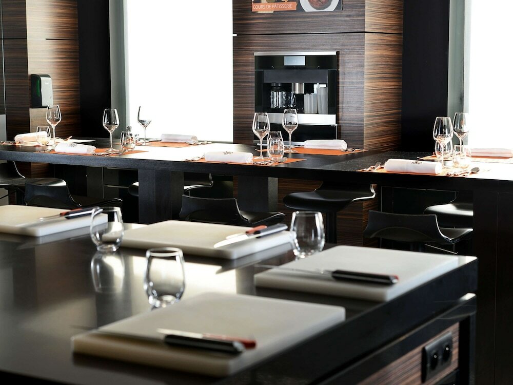 Фото Le Royal Lyon - MGallery Hotel