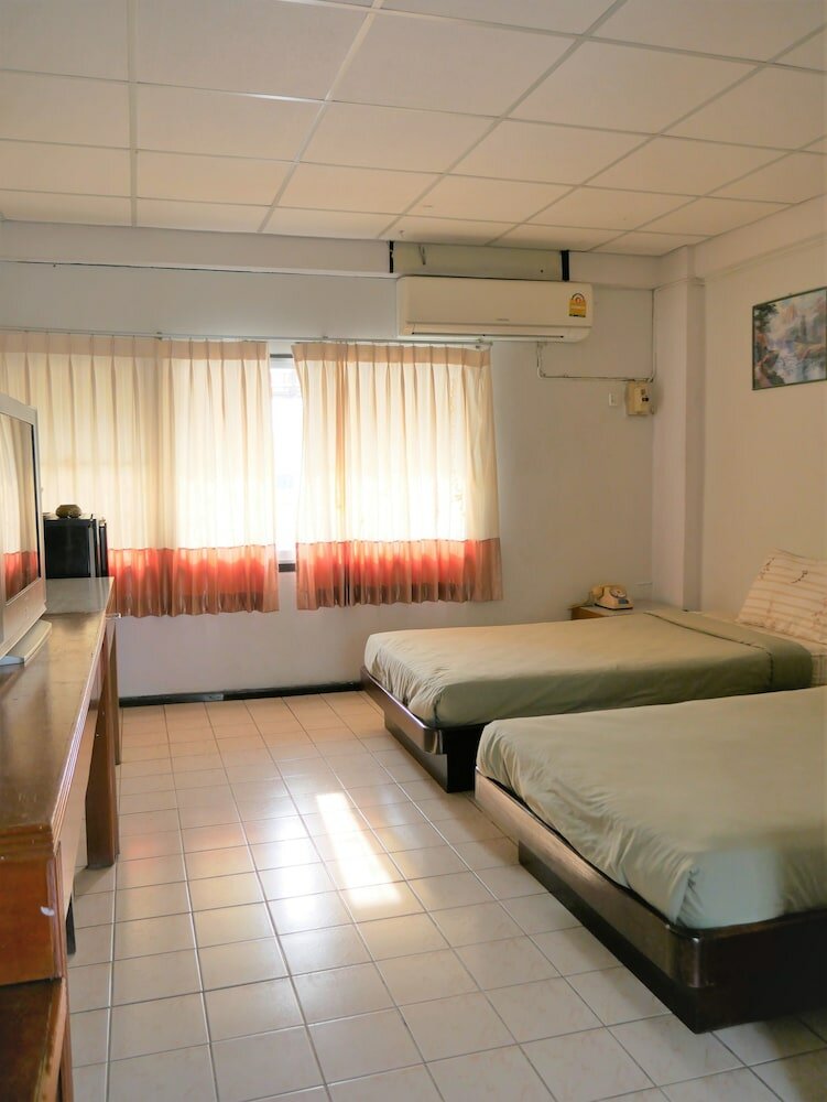 Фото Sivathep Hotel