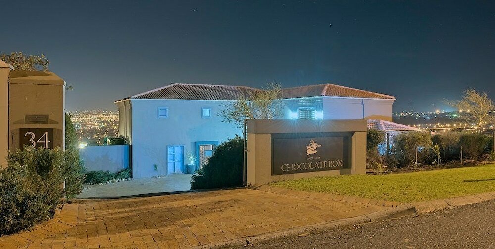 Фото Chocolate Box Guesthouse