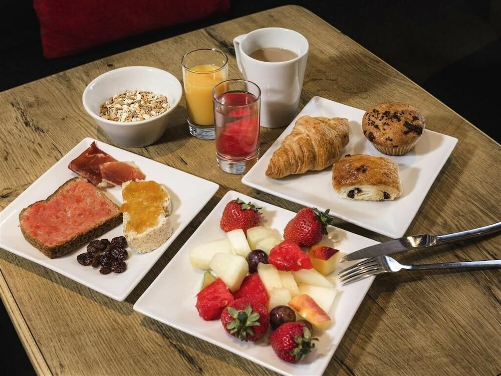 Фото Luminor Hotel Legian Seminyak