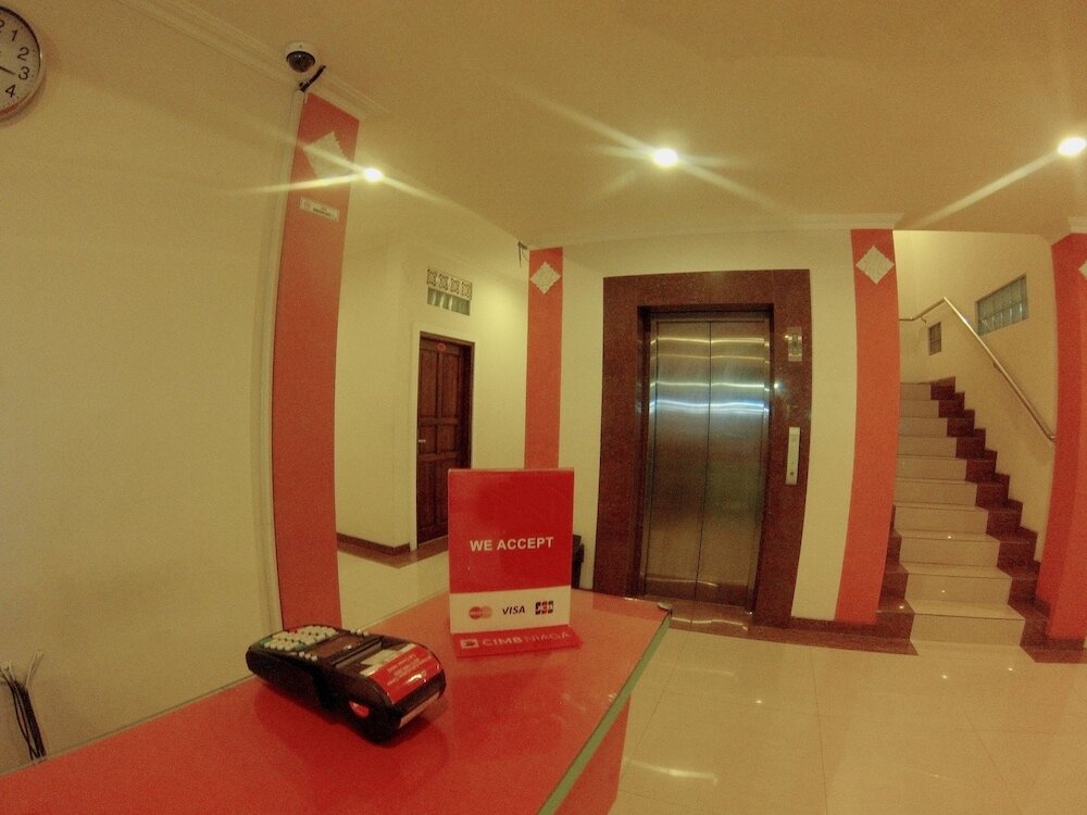 Фото The Kanjeng Hotel Kuta