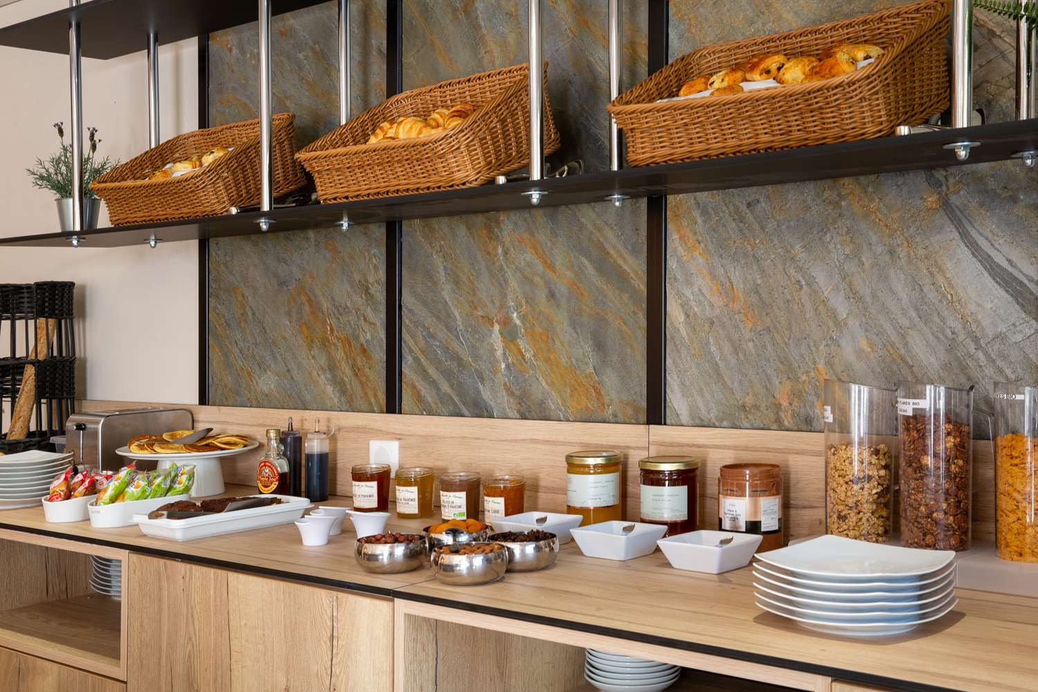 Фото Best Western Hotel & SPA Coeur De Cassis