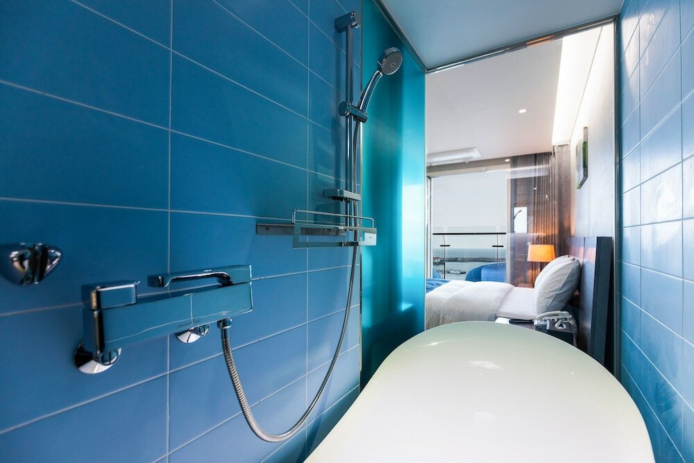 Фото Co-op City Hotel Harborview