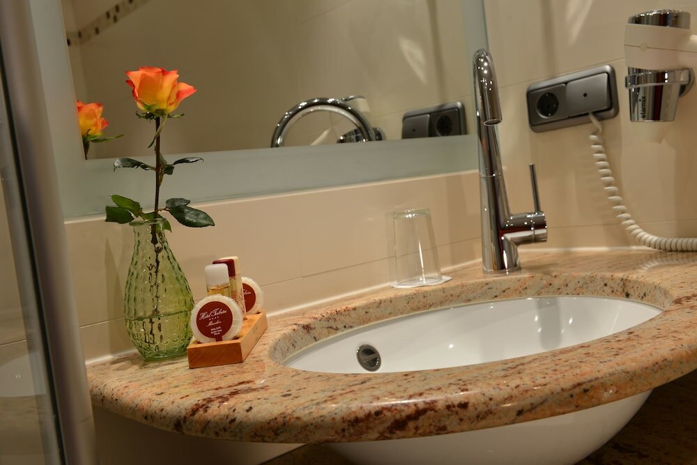 Фото Hotel Torbrau