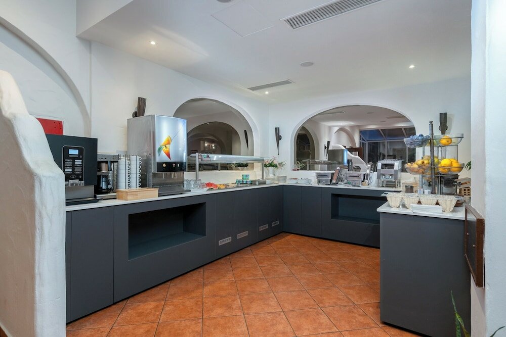 Фото Hotel Perla