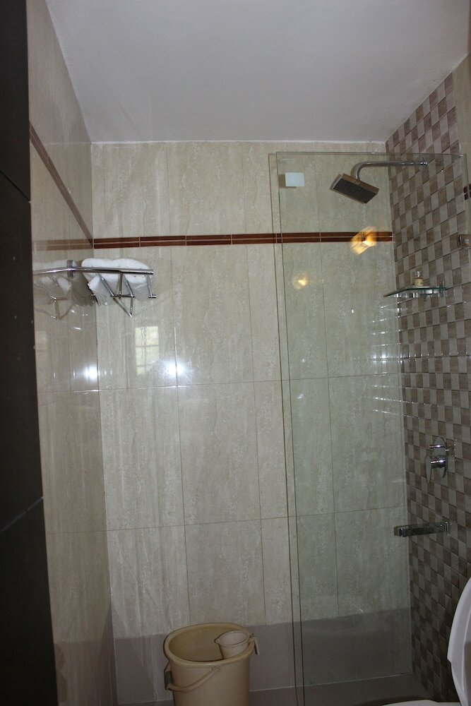 Фото Jukaso Inn Down Town