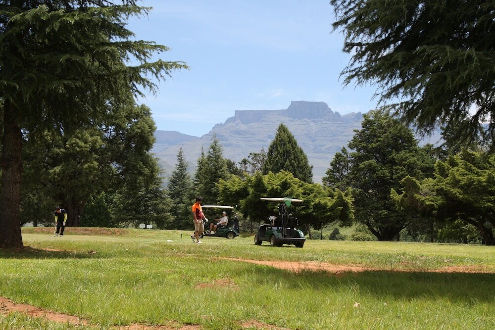 Фото Gooderson Monks Cowl Golf Resort