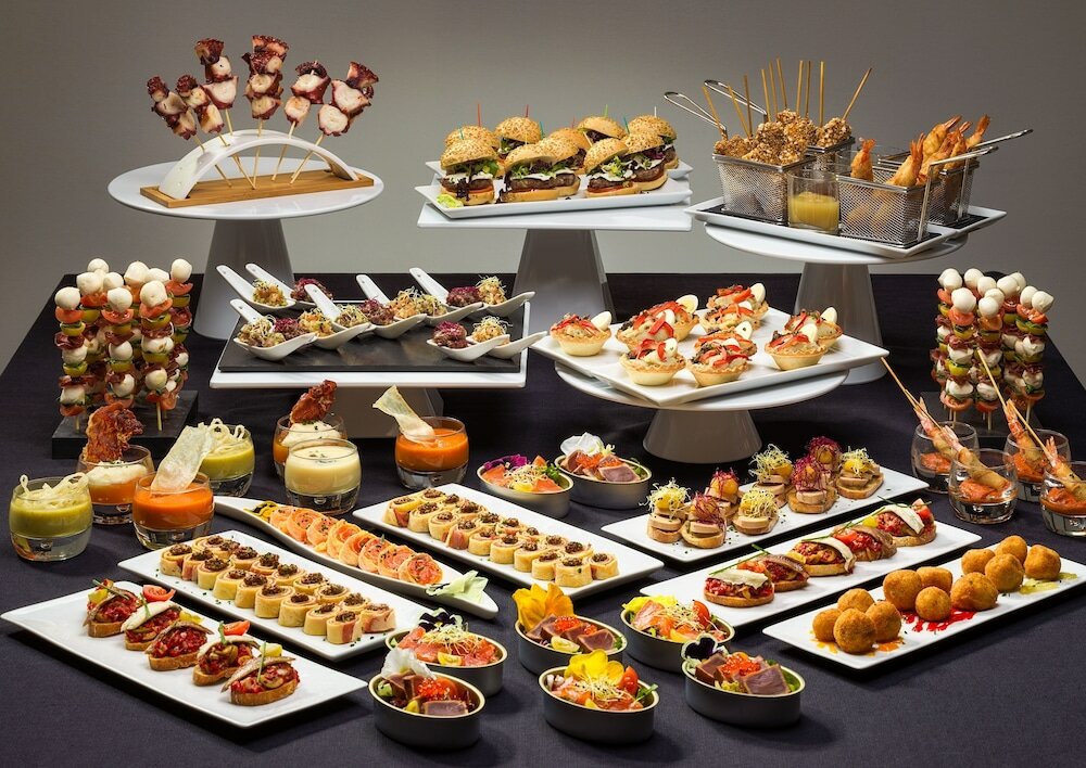 Фото Отель H10 Universitat