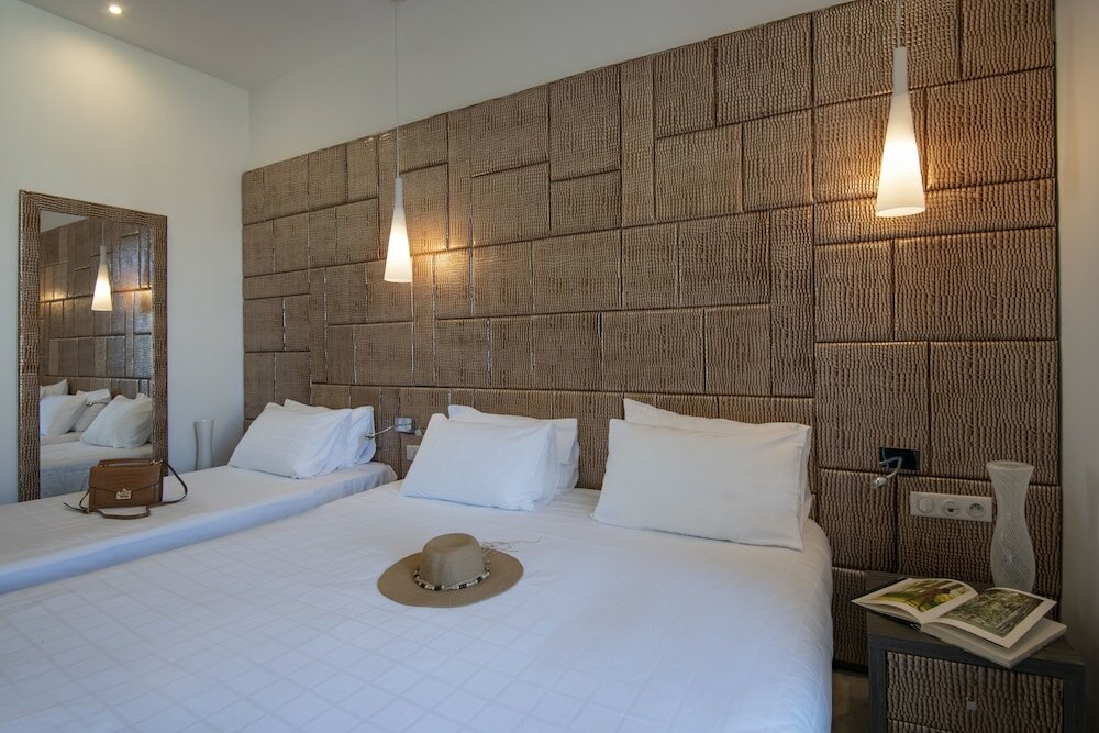 Фото Golden Tulip Cannes Hotel De Paris