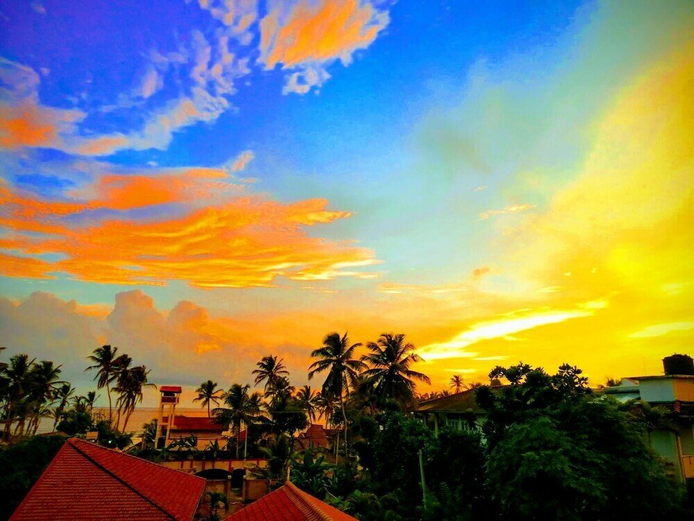 Фото Thambili cabanas