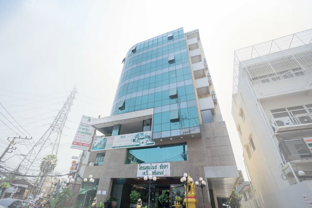 Фото Nice Hotel Ratchada