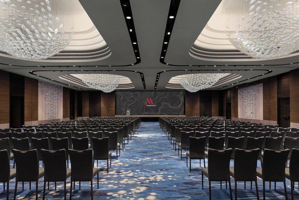 Фото Hong Kong Ocean Park Marriott Hotel