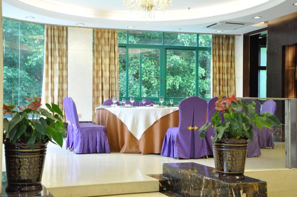 Фото Grand Villa Hotel