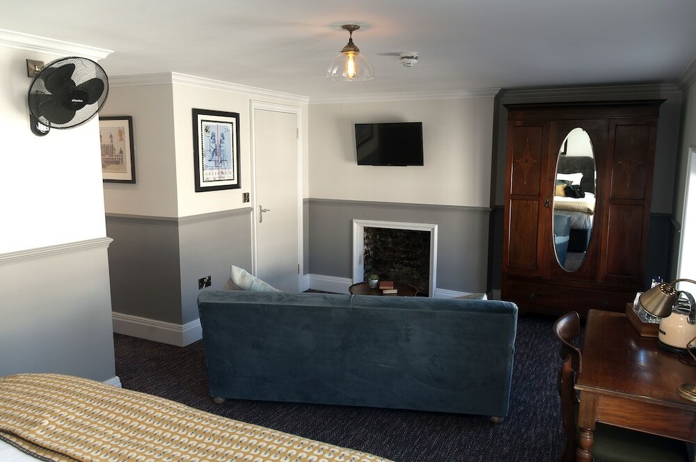 Фото Admiral Hardy