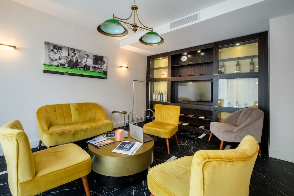 Фото Best Western Hotel Journel Antibes-Juan-les-Pins