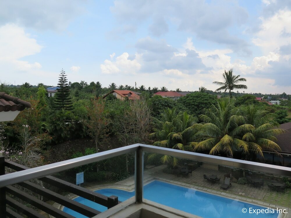 Фото Hotel Kimberly Tagaytay