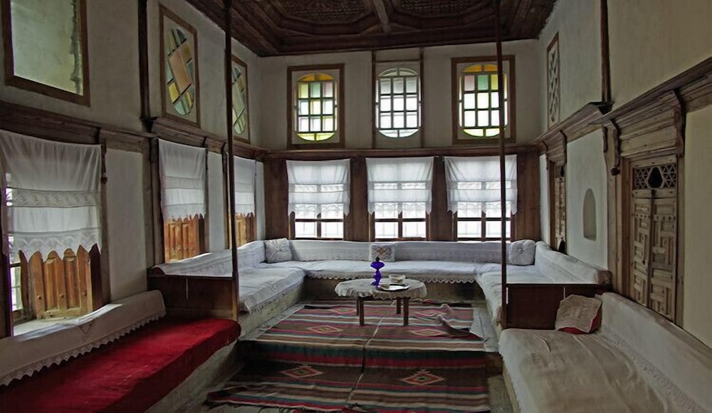 Фото Отель Argjiro