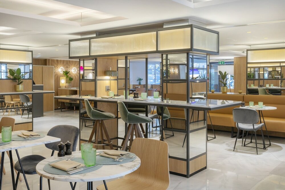 Фото Melia White House Apartments