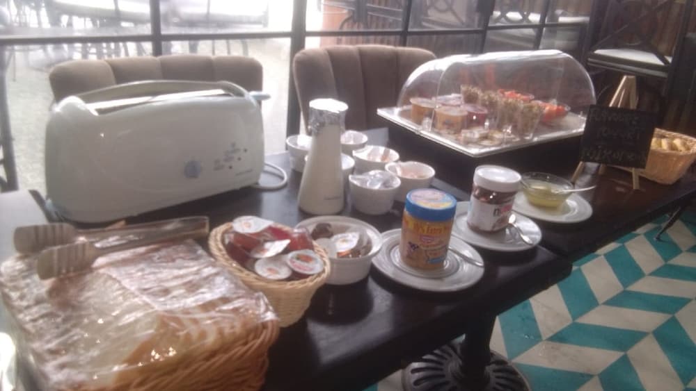 Фото Hotel Harbour View