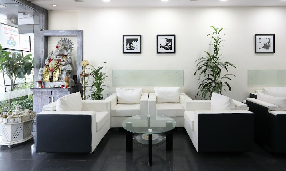 Фото Treebo Trend Omni Palace