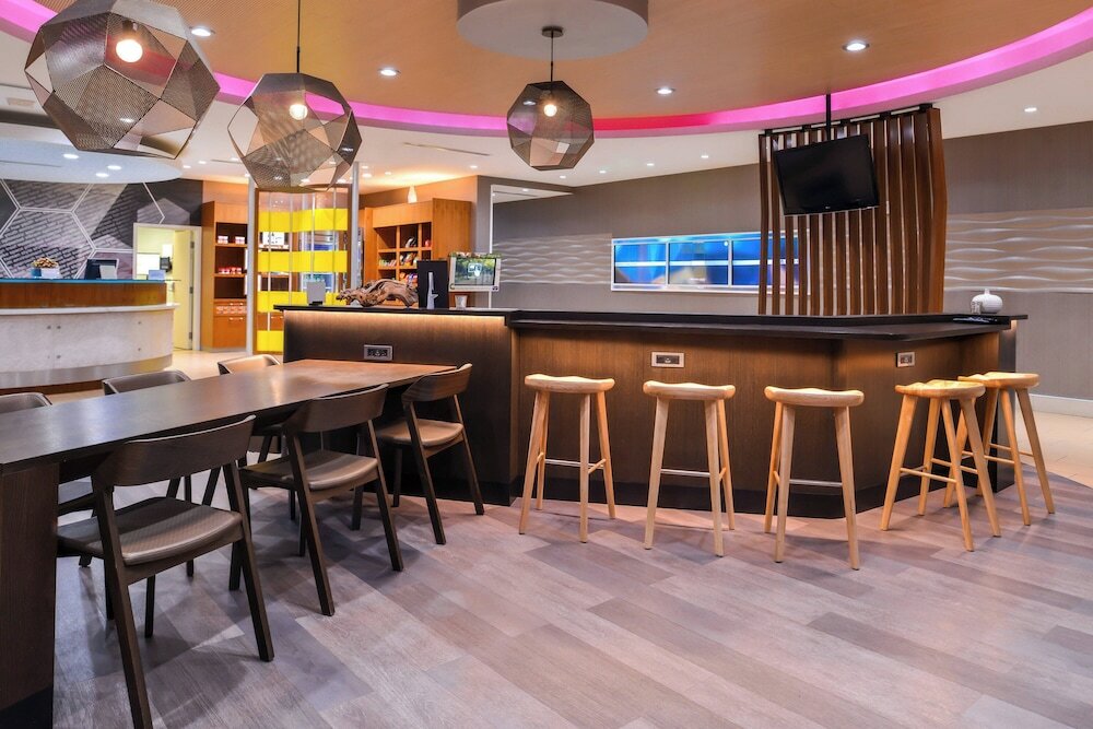 Фото Springhill Suites by Marriott Temecula Wine Country