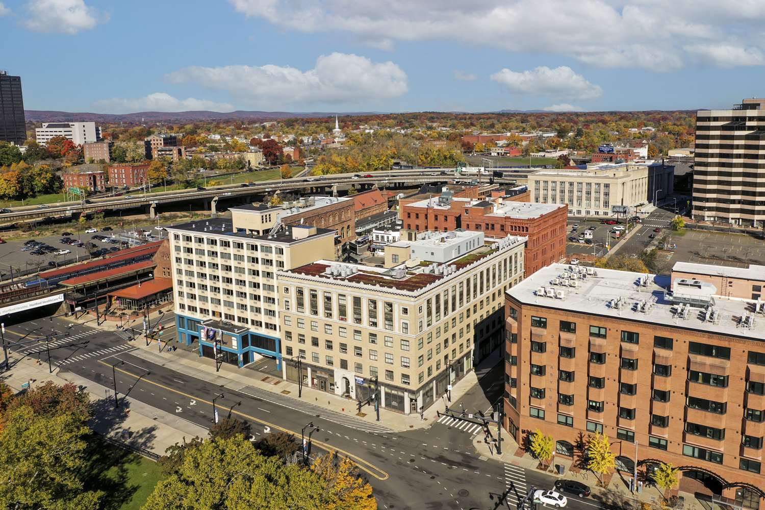 Фото The Capitol Hotel, Ascend Hotel Collection