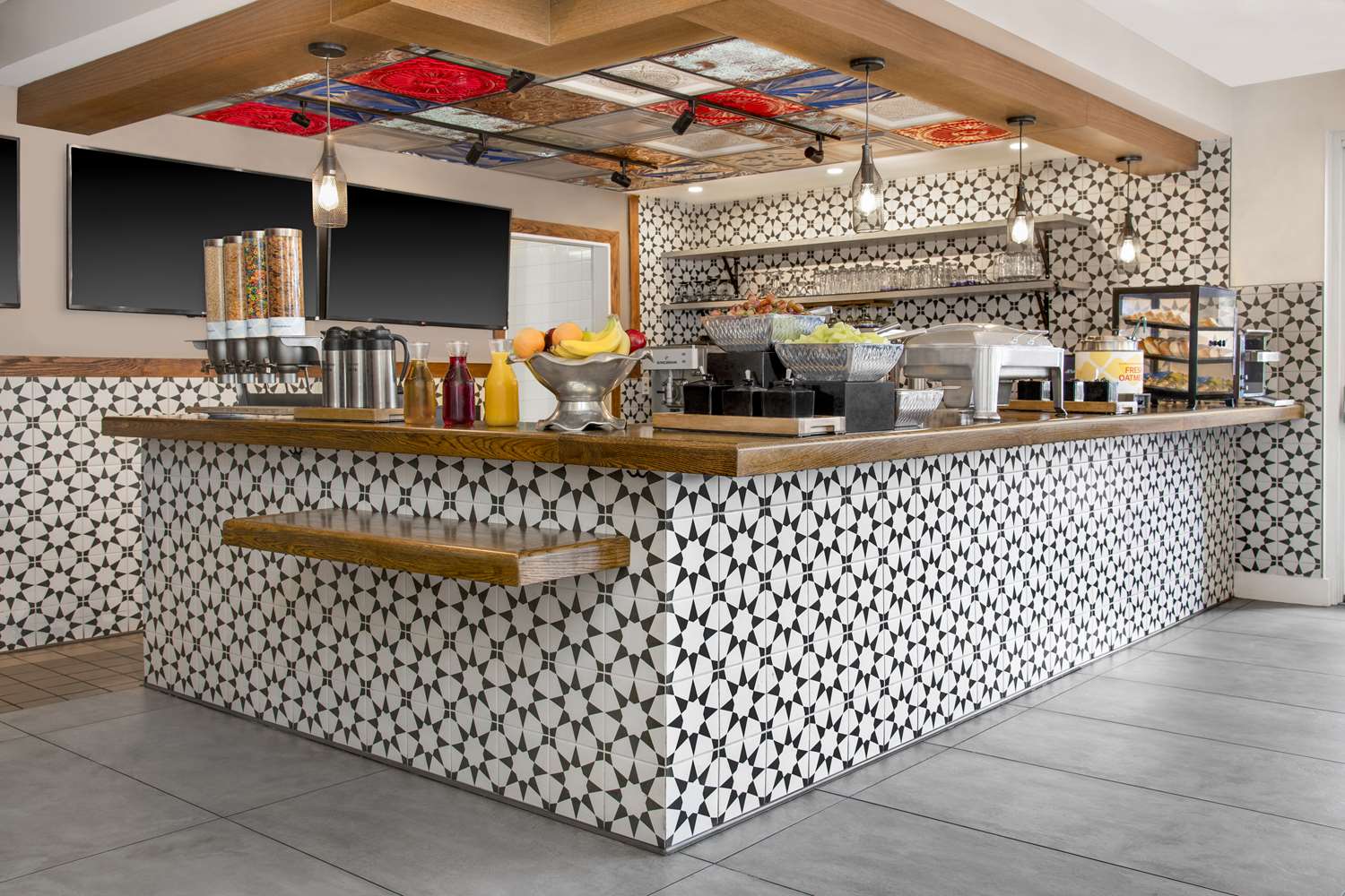 Фото Hilton Garden Inn Denver Airport