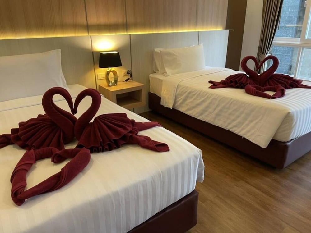 Фото отеля 2