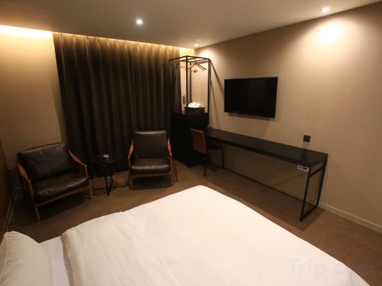 Фото Hotel Star Premier Yeoksam