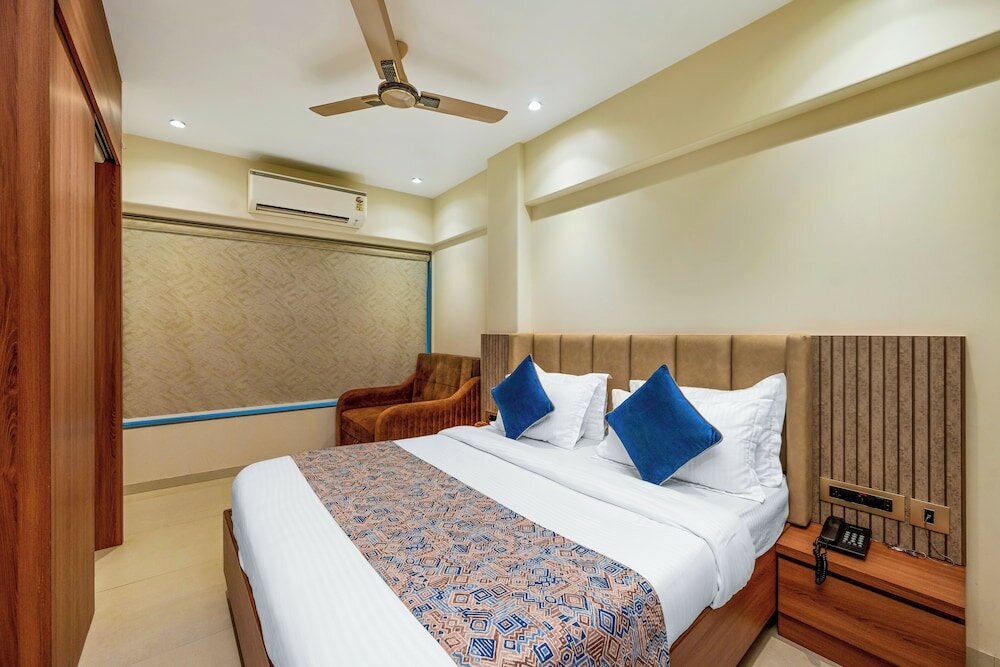 Фото Hotel Kalpana Palace