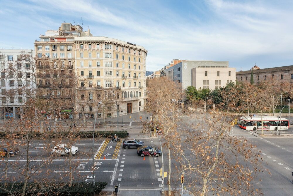 Фото Enjoybcn Miro Apartments