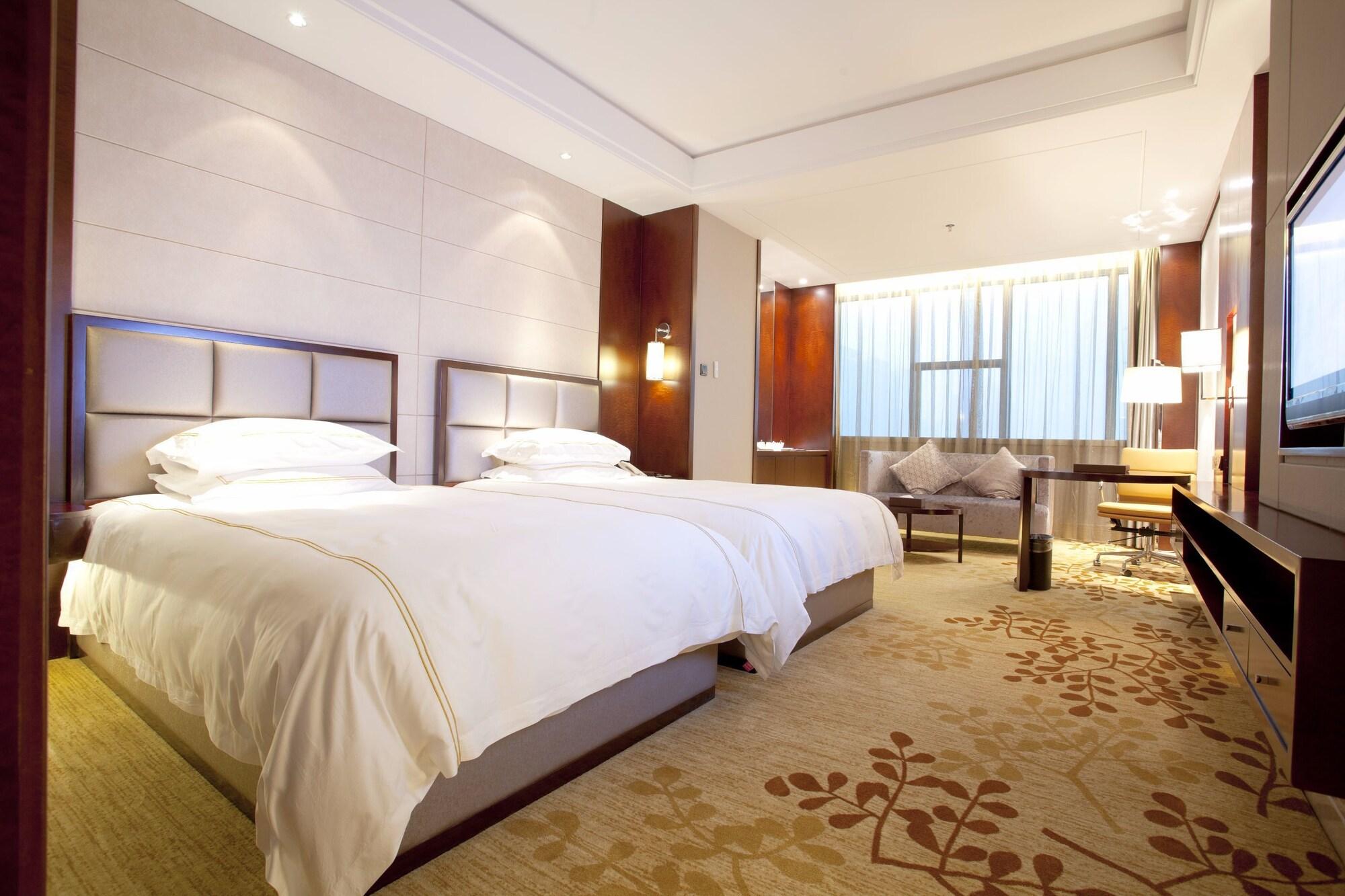 Фото Winnerway Hotel