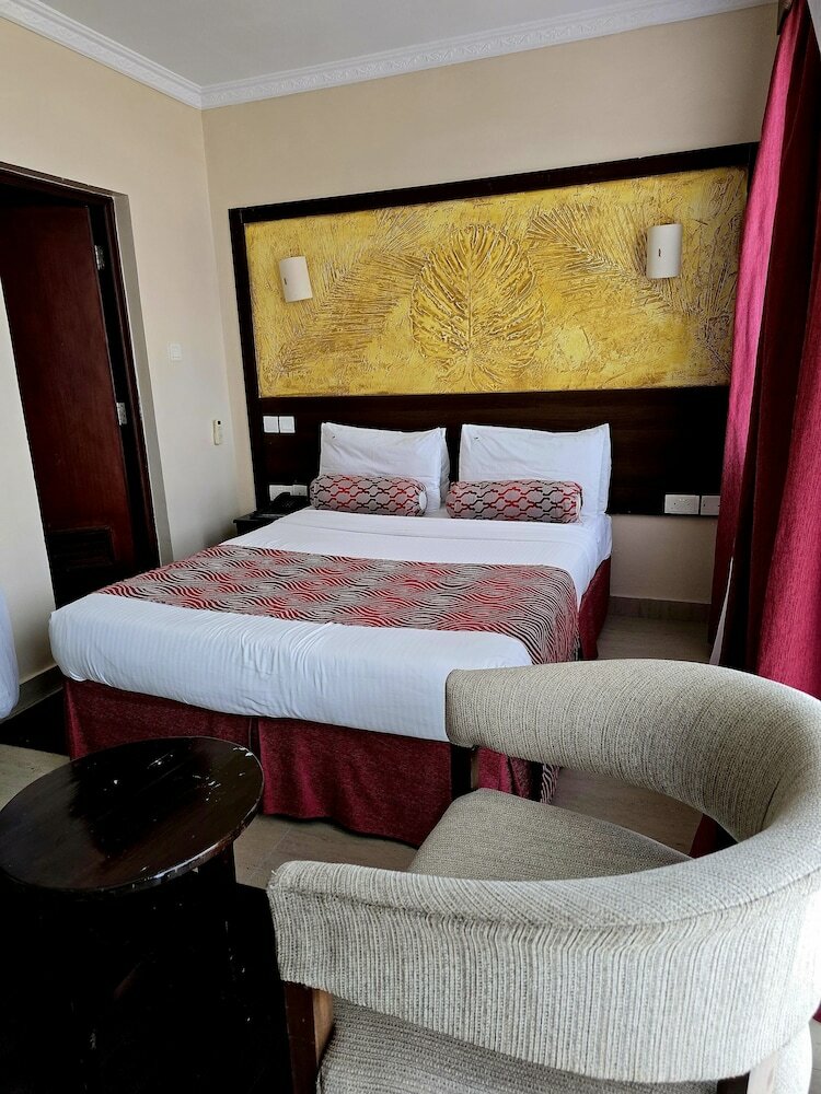 Фото Vittoria Suites - Kisumu