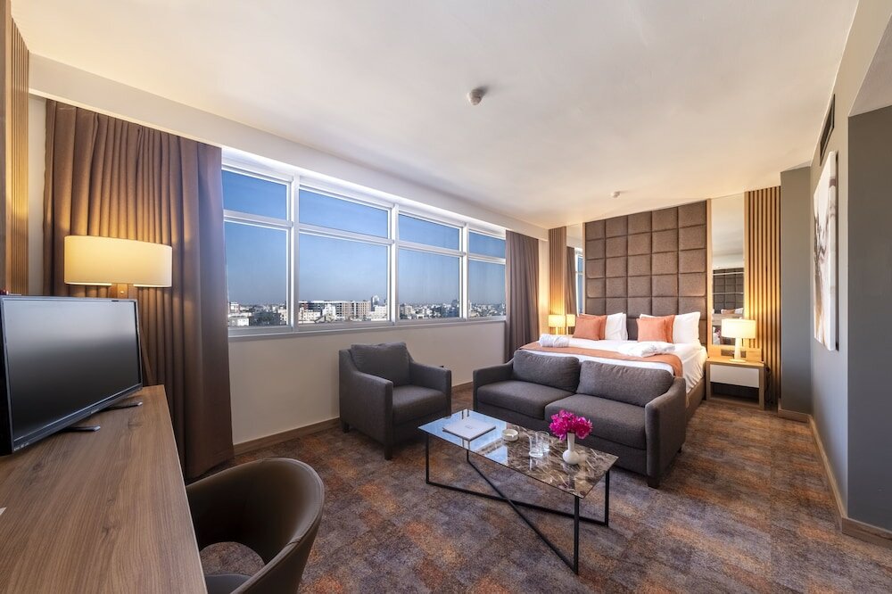 Фото Grand Sapphire City Hotel