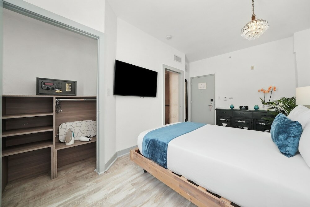 Фото Whitelaw Hotel