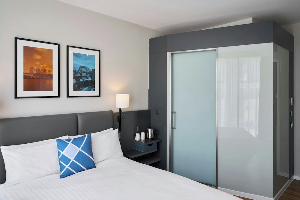 Фото Sleeperz Hotel Newcastle