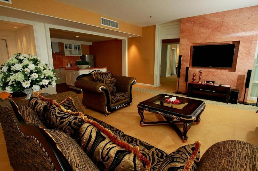 Фото Grand Paragon Hotel Johor Bahru