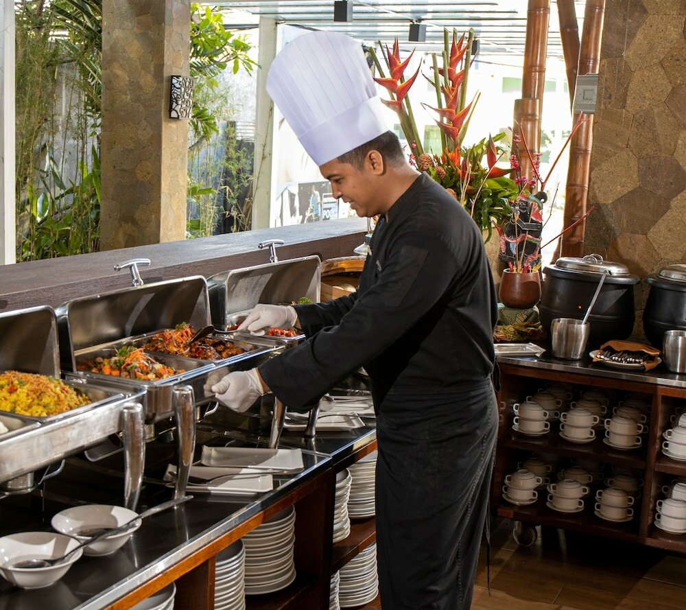 Фото Grand Ixora Kuta Resort