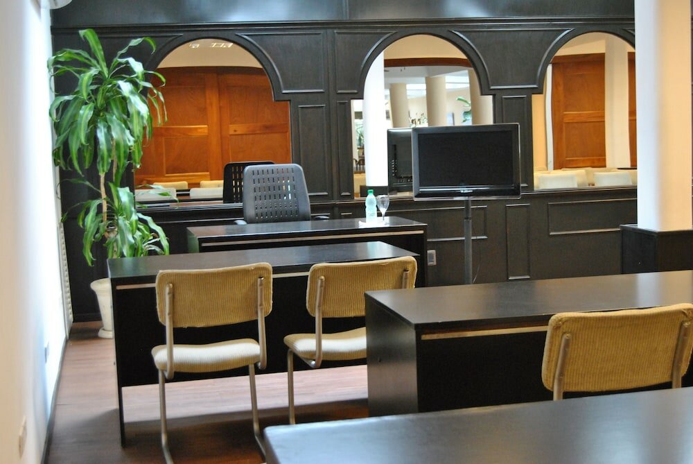 Фото Iberia Hotel