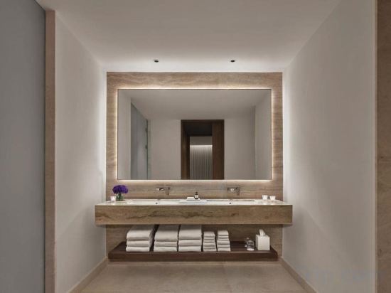 Фото The Abu Dhabi Edition