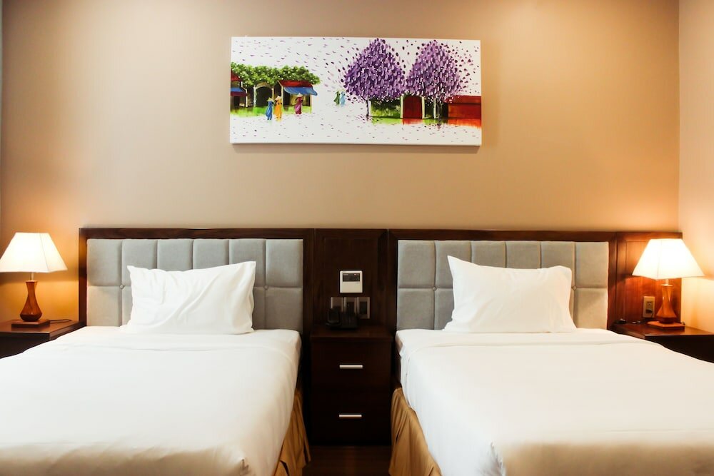 Фото Yarra Ocean Suites Danang