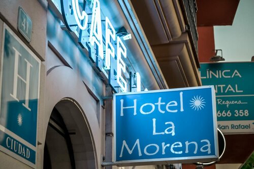 Внешний вид отеля Hotel Cafe La Morena в Фуэнхироле, фото 3